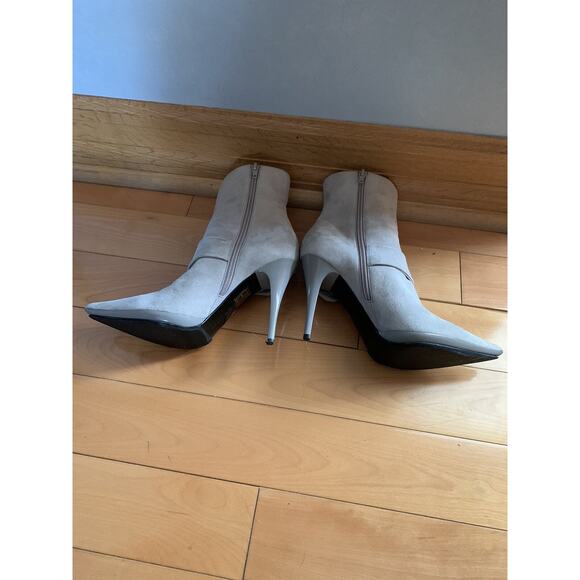 CASADEI SUEDE BOOTIE - Picture 6 of 15